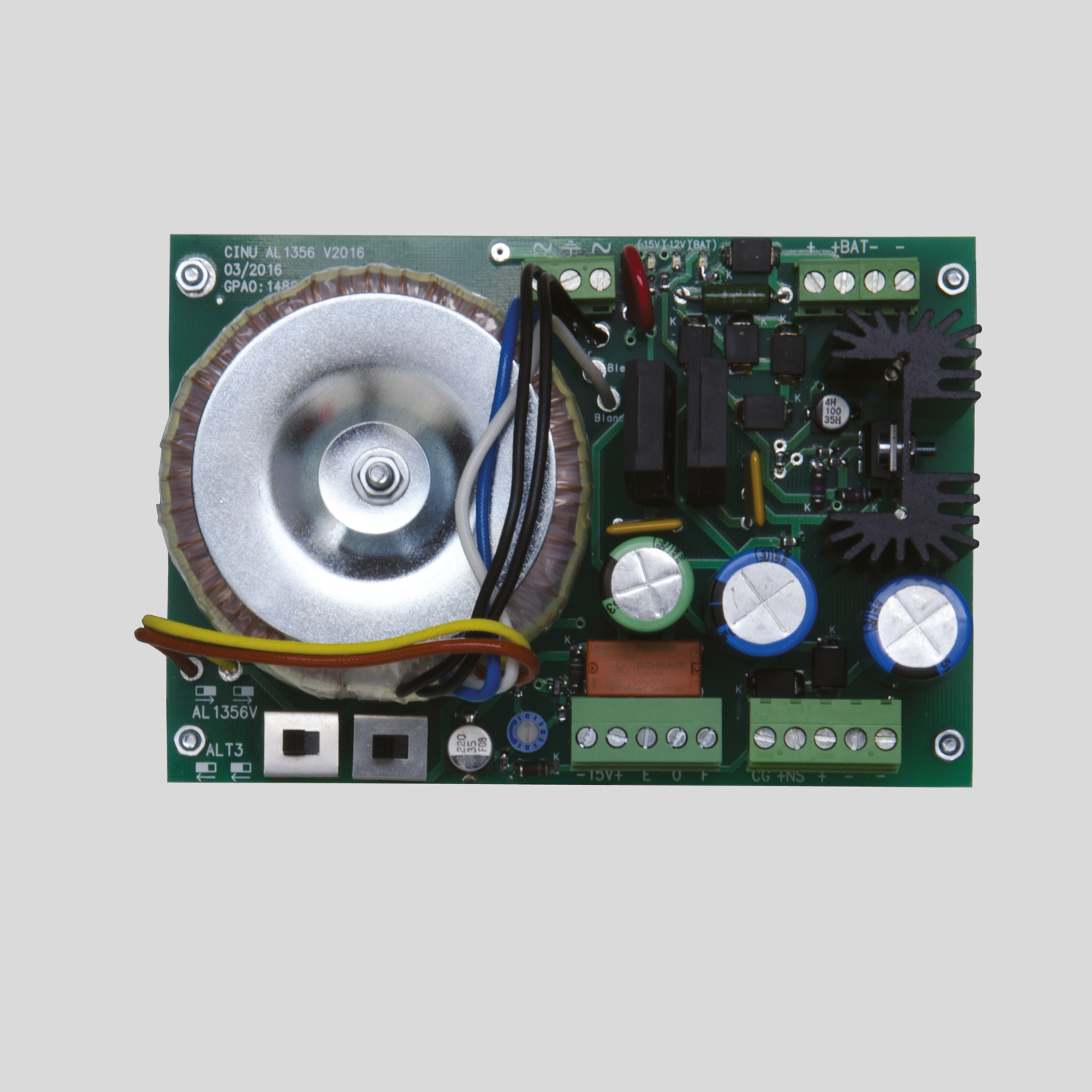 Alimentation temporisée 2A 12Vcc pour platine audio appel direct.